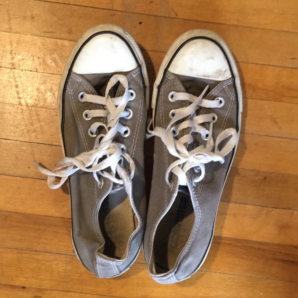 GUC converse chucks in olive
